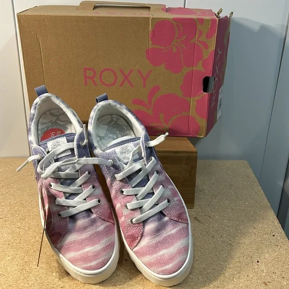Roxy Sheilahh Sneakers Tie-Dye Sneakers (TS11) - Picture 10 of 15
